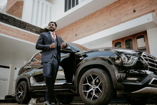 Comment la digitalisation des services financiers influence-t-elle le secteur immobilier ?